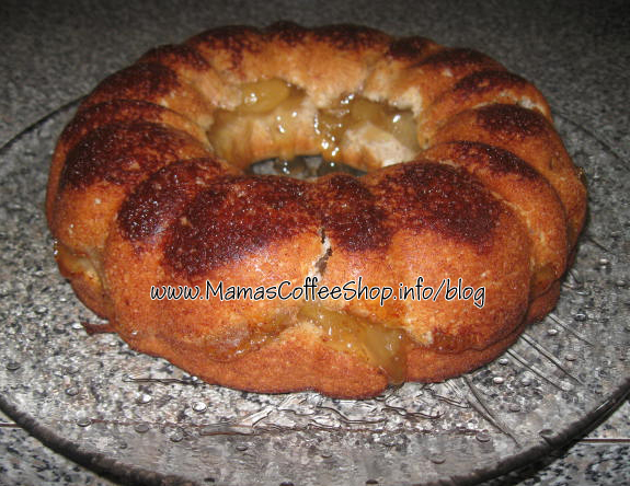 Apple-Delight-Cake